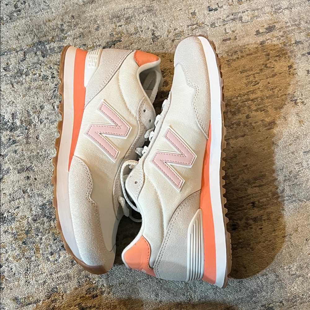 New Balance 515 Cream and Orange Sneakers - Picture 5 of 6